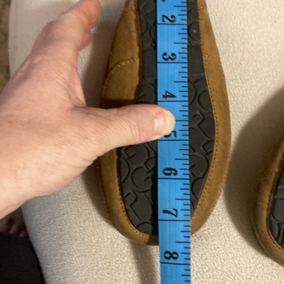 Ugg Australia kids slippers - Picture 3 of 7